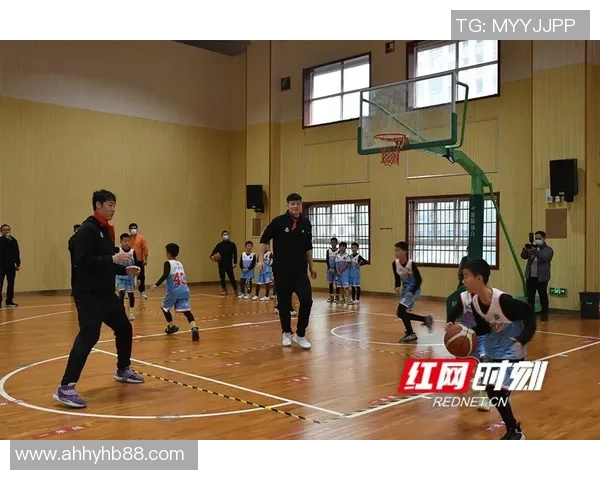 八年级学生体考篮球比赛精彩回顾与技巧提升分析